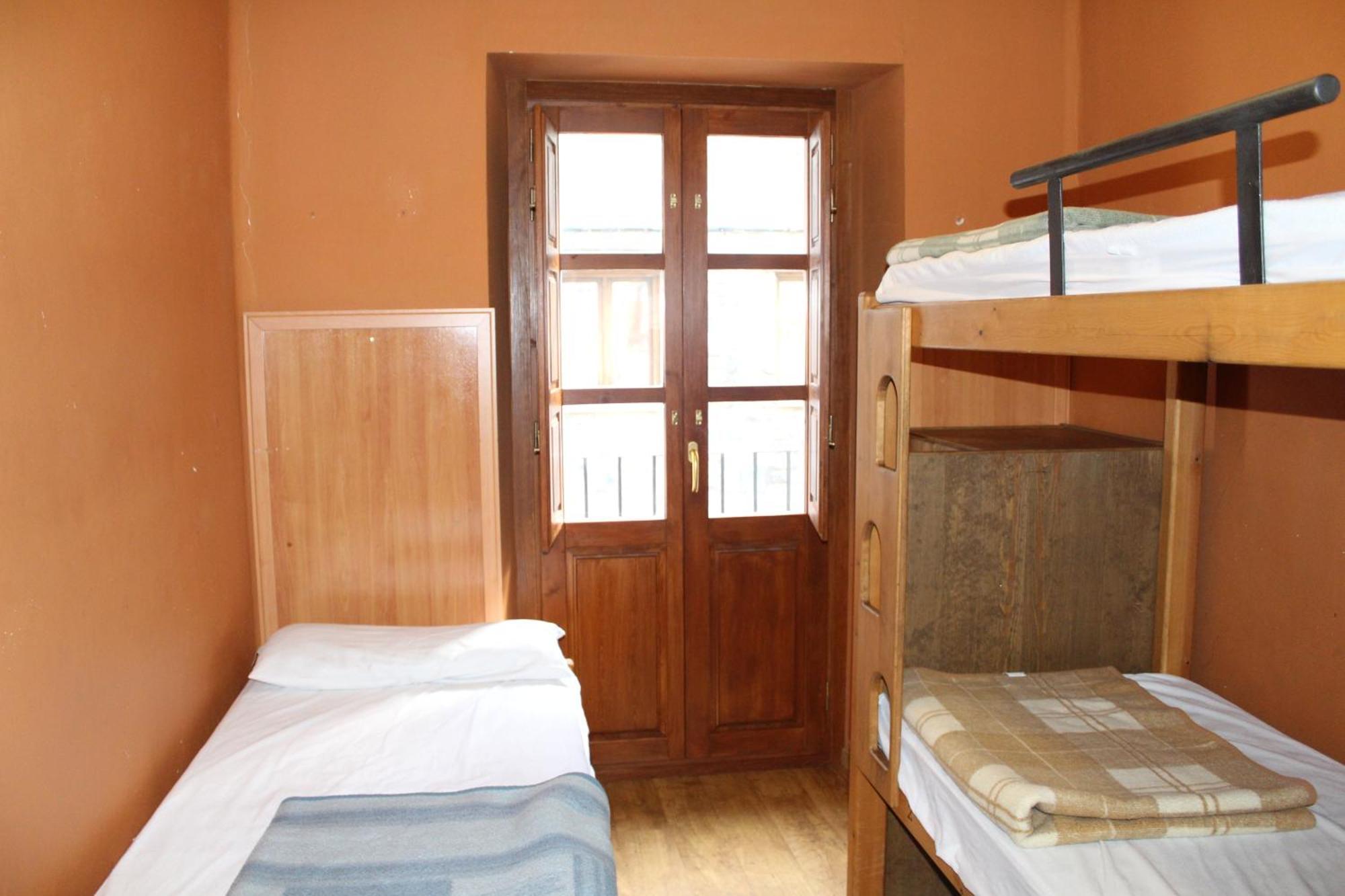 Albergue-Refugio Sargantana Canfranc Kamer foto