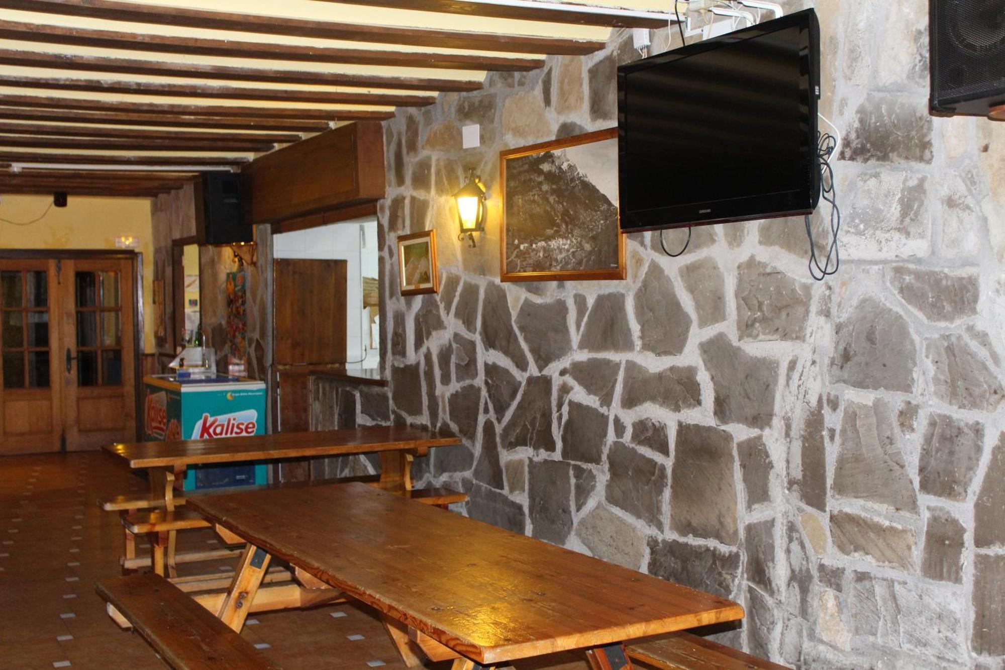 Albergue-Refugio Sargantana Canfranc Buitenkant foto